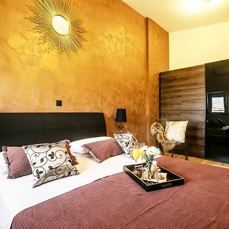 Sea Sparkle Luxury Apartment *